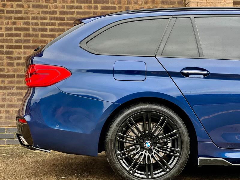 BMW 5 SERIES