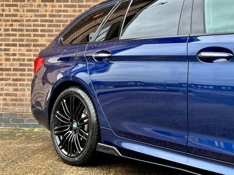 BMW 5 SERIES