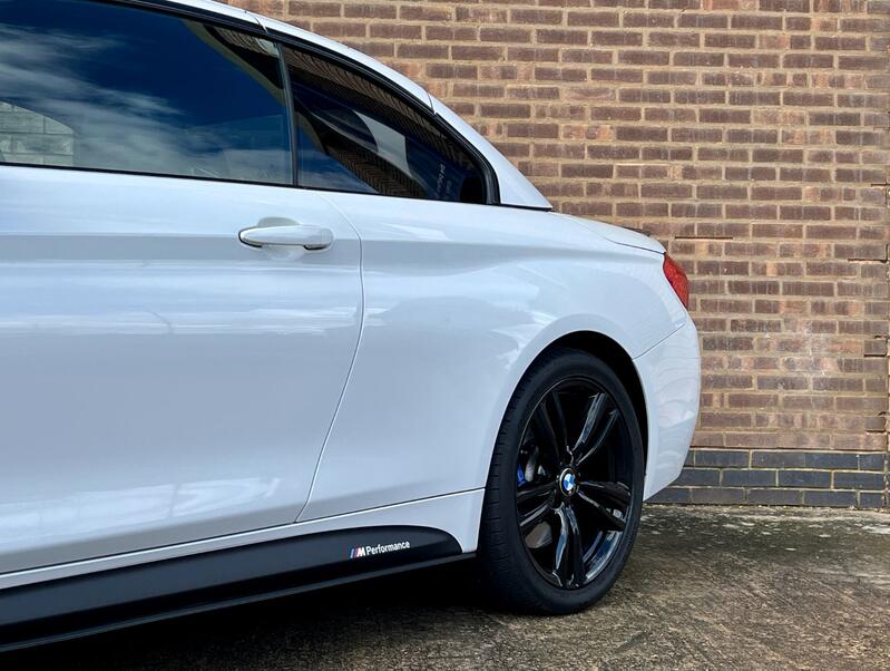 BMW 4 SERIES