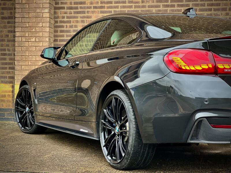 BMW 4 SERIES