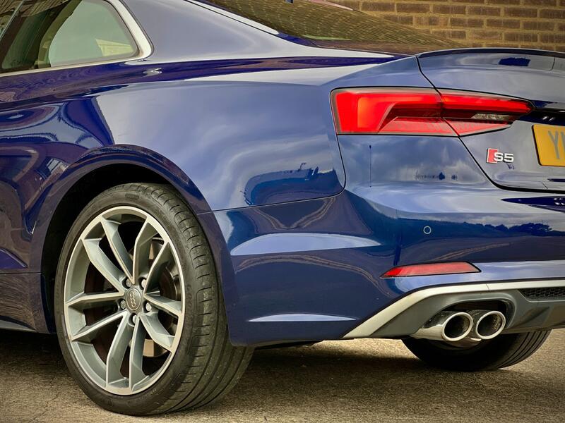 AUDI S5