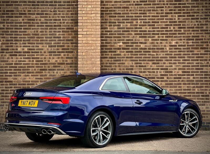 AUDI S5