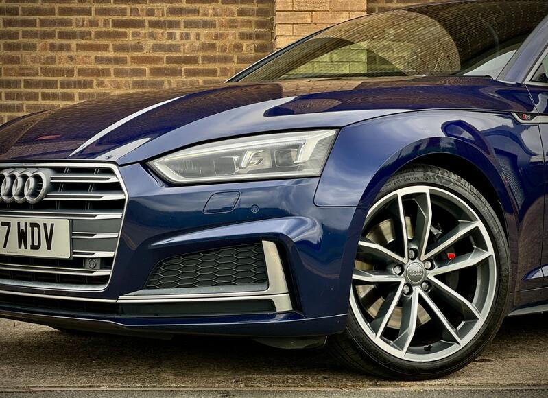 AUDI S5