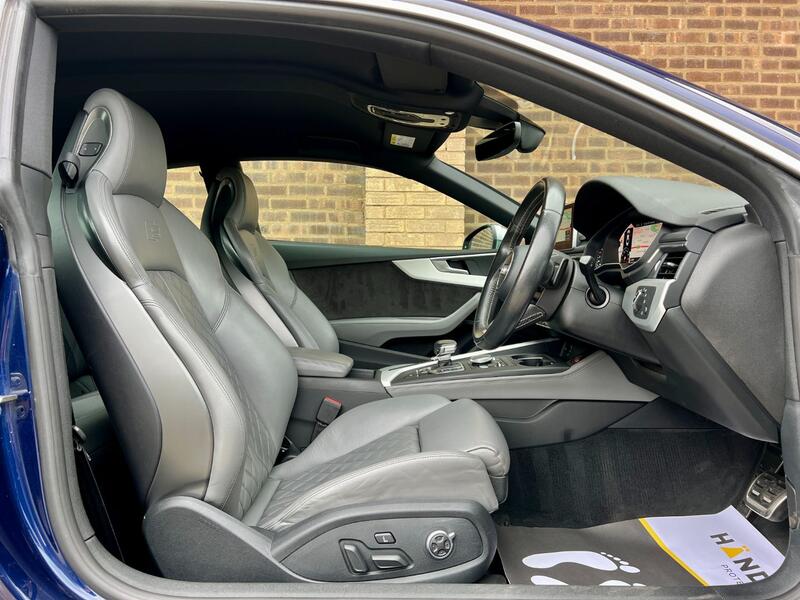 AUDI S5