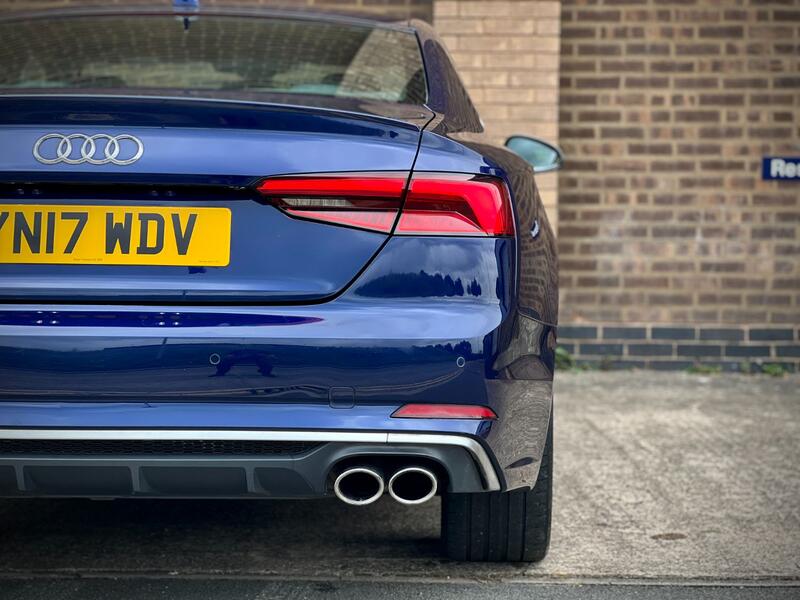 AUDI S5