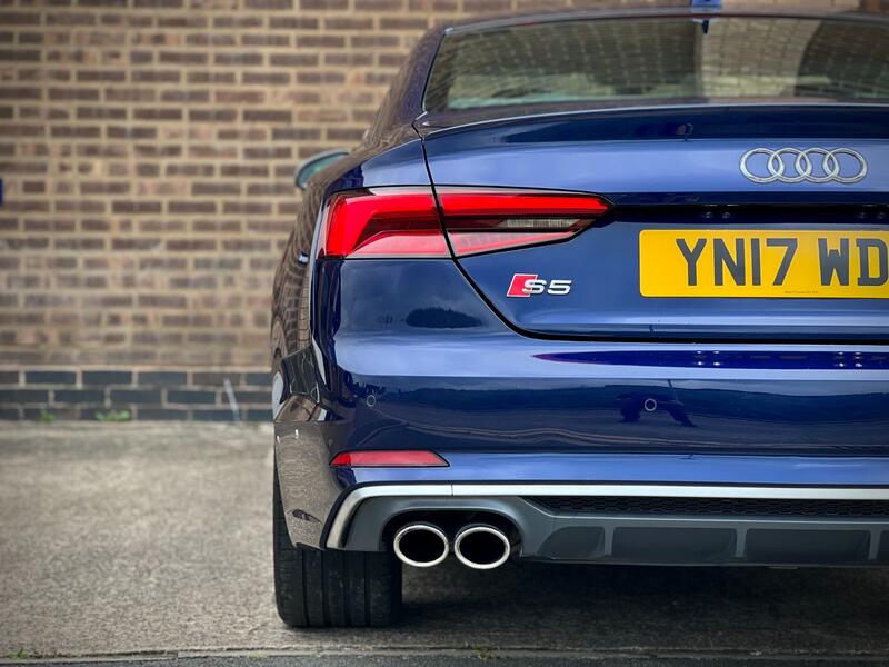 AUDI S5