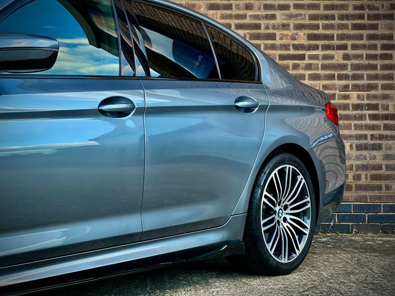 BMW 5 SERIES