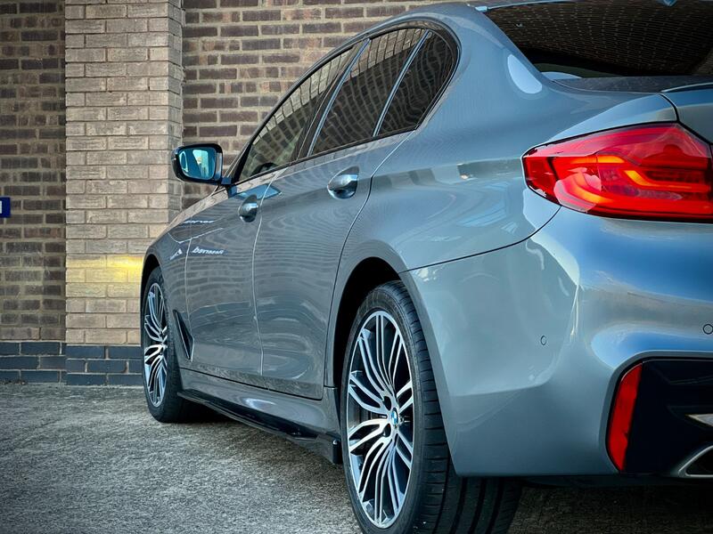 BMW 5 SERIES