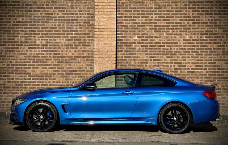 BMW 4 SERIES