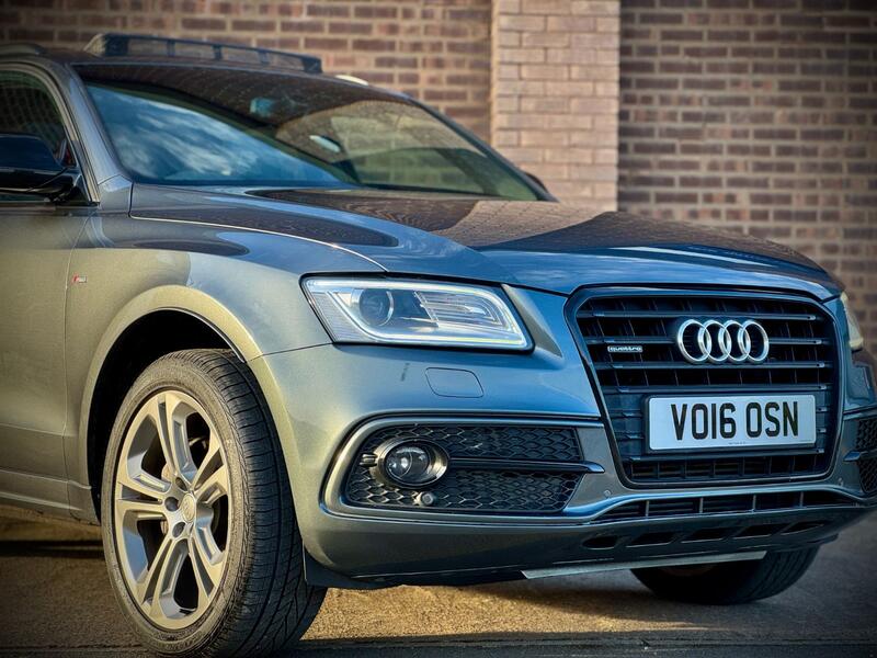 AUDI Q5