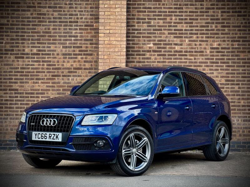 AUDI Q5