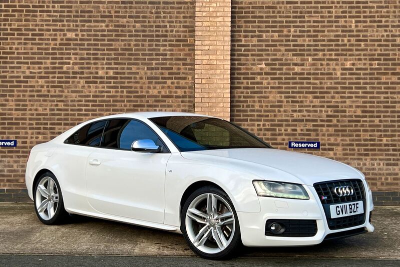 View AUDI S5 4.2 V8