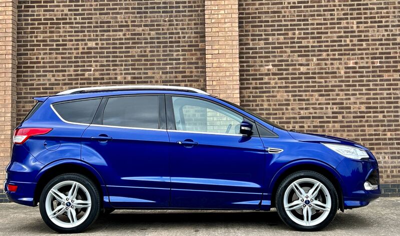 View FORD KUGA 2.0 TDCi Titanium X Sport