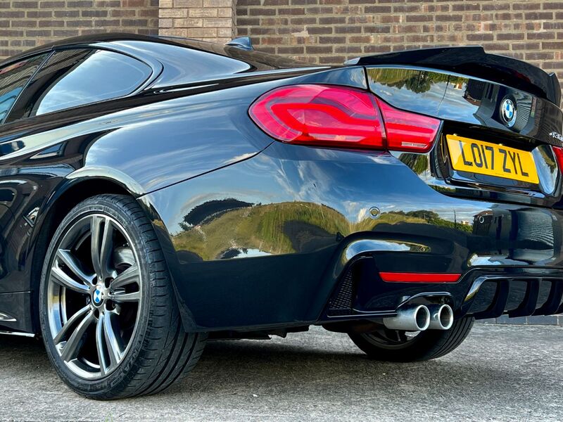 BMW 4 SERIES