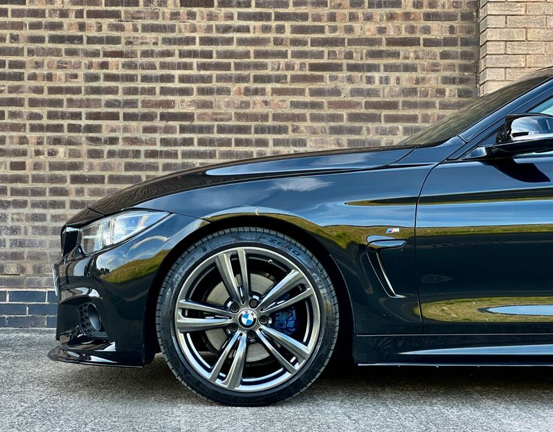 BMW 4 SERIES