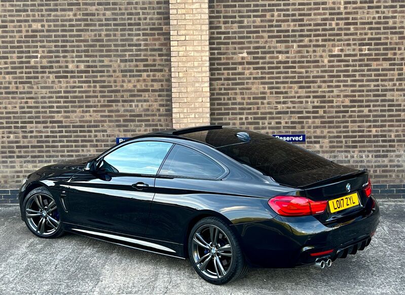 BMW 4 SERIES