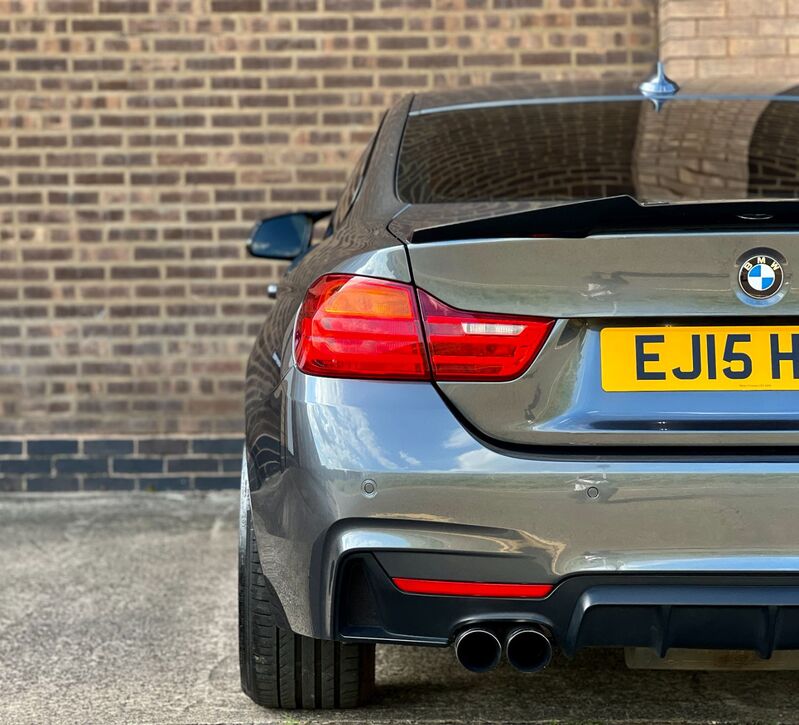 BMW 4 SERIES