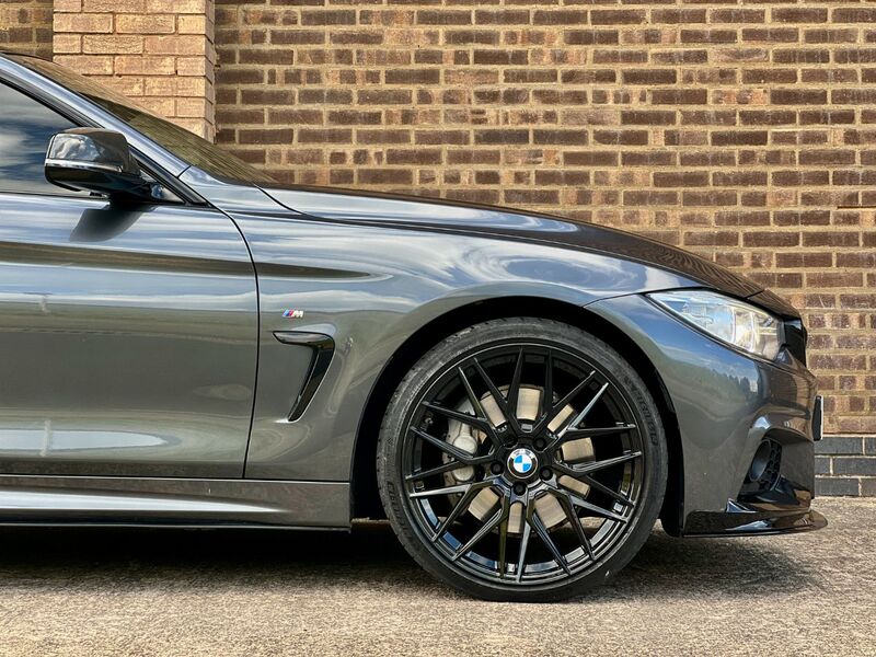 BMW 4 SERIES