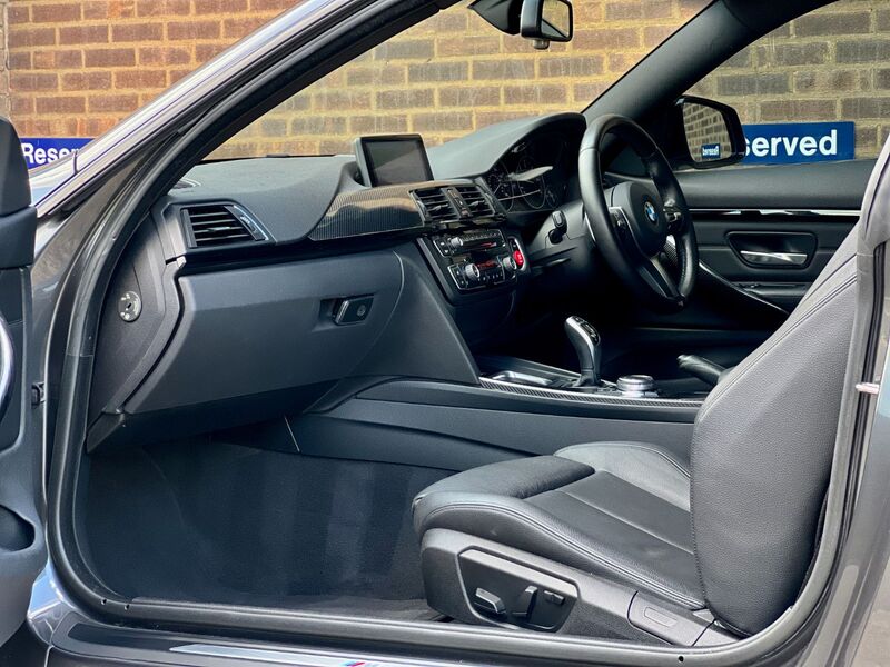 BMW 4 SERIES
