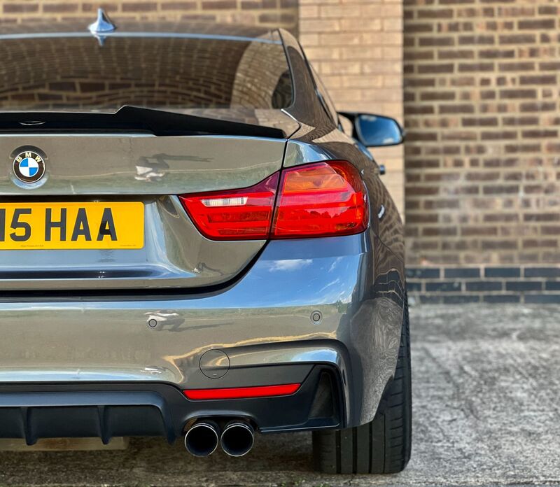 BMW 4 SERIES
