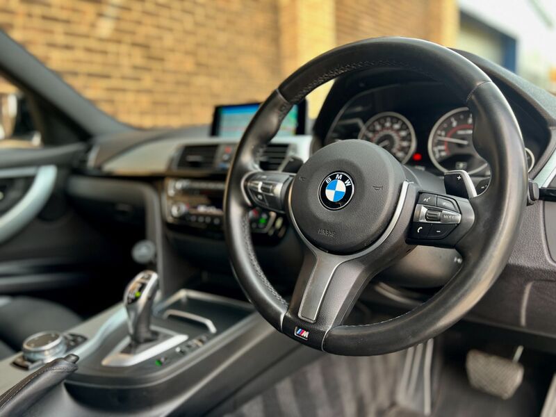 BMW 3 SERIES
